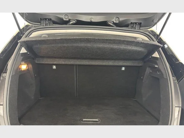 Renault CAPTUR (2020) — foto 6 van 32