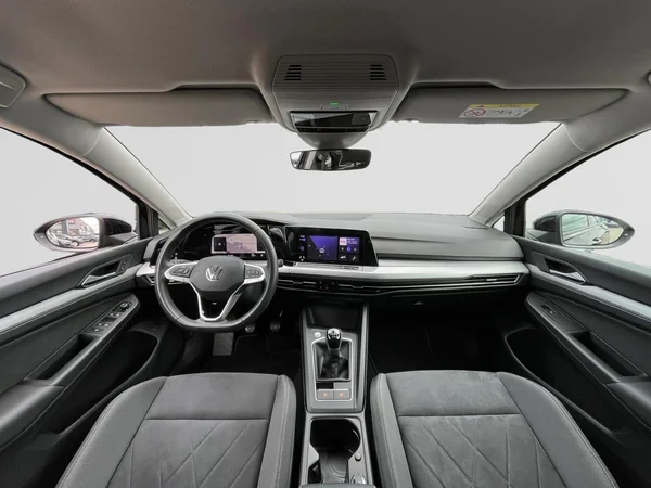 VOLKSWAGEN Golf VIII SW (2025) — foto 16 van 22