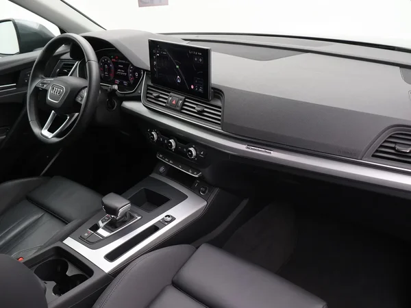 Audi Q5 (2022) — foto 21 van 27