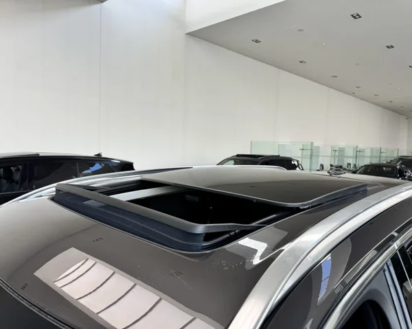 Volvo XC90 (2024) — foto 6 van 30