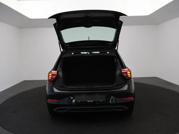 Volkswagen Polo (2024) — foto 29 van 29