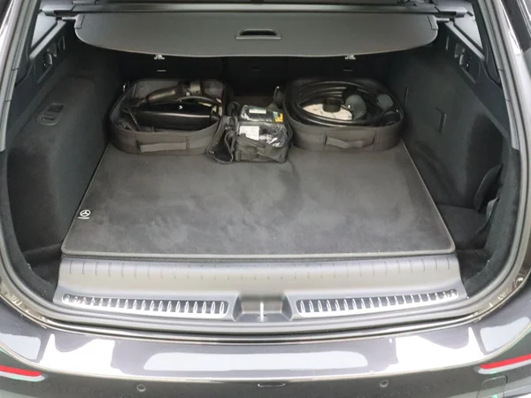 Mercedes-Benz C-Klasse (2025) — foto 10 van 24