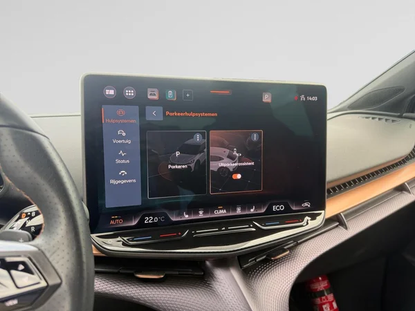 CUPRA Tavascan (2025) — foto 9 van 25