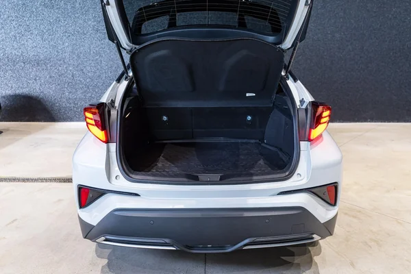 Toyota C-HR (2022) — foto 4 van 35