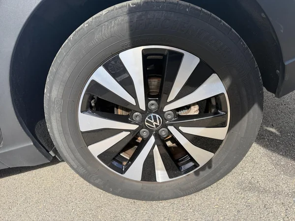 VOLKSWAGEN Taigo (2023) — foto 15 van 20