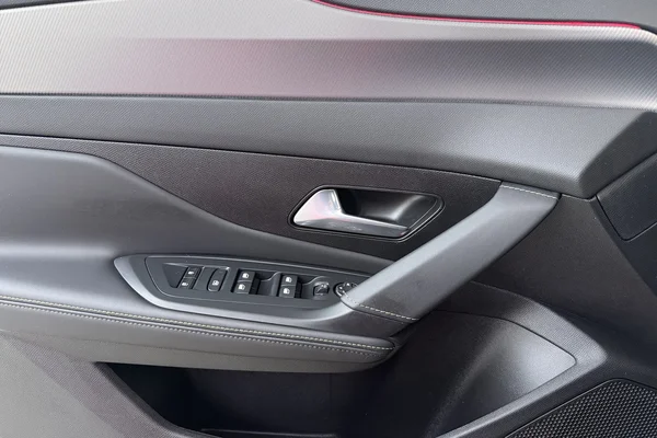 Peugeot 408 (2025) — foto 9 van 18