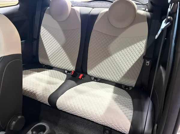 Fiat 500 (2020) — foto 6 van 19