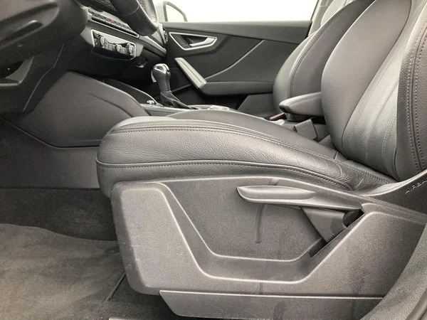 AUDI Q2 (2022) — foto 24 van 35