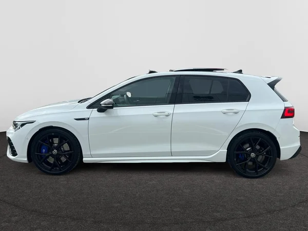 VOLKSWAGEN Golf VIII R (2023) — foto 12 van 24