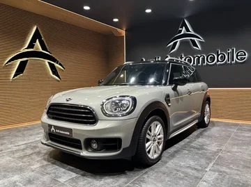 Mini Cooper 9be15e61-2f80-4f77-83cb-8581955539b7
