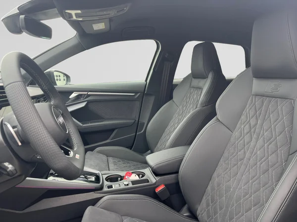 AUDI A3 Sportback (2025) — foto 23 van 24