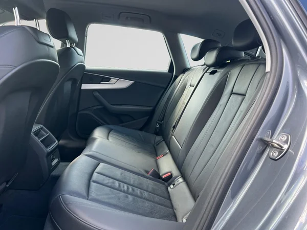 AUDI A4 SW (2017) — foto 10 van 24