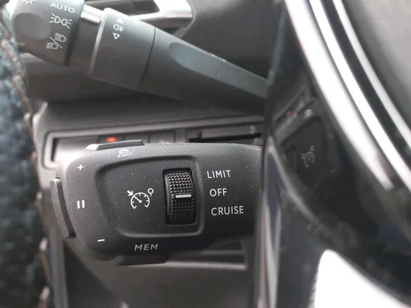 Peugeot 3008 (2021) — foto 6 van 18