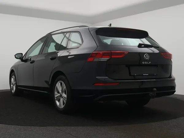 Volkswagen Golf (2022) — foto 14 van 26