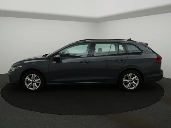 Volkswagen Golf (2024) — foto 2 van 22
