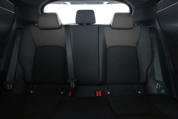 Toyota C-HR (2018) — foto 6 van 16