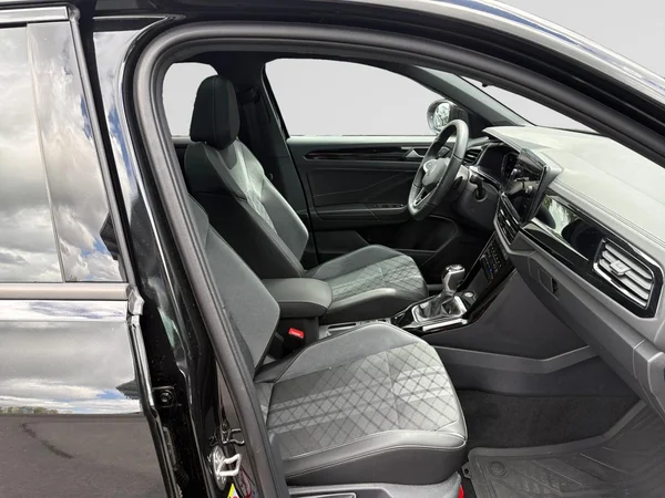 VOLKSWAGEN T-Roc (2025) — foto 15 van 23