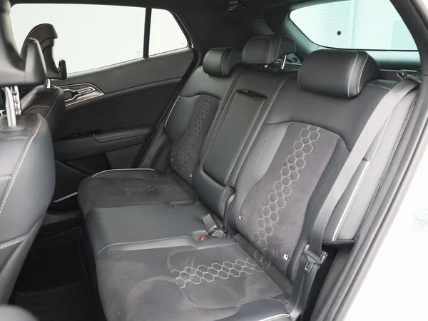 Kia Sportage (2023) — foto 4 van 48
