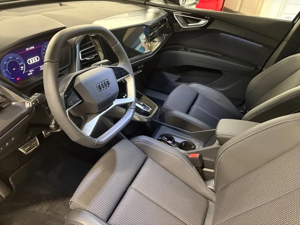 AUDI Q4 Sportback e-tron (2026) — foto 5 van 24
