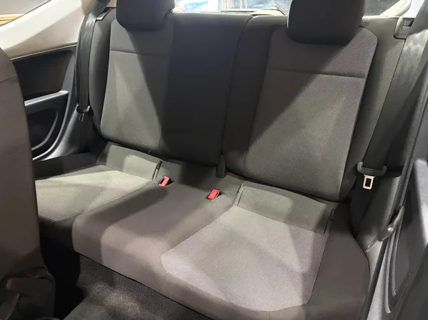 Volkswagen Up! (2012) — foto 5 van 18