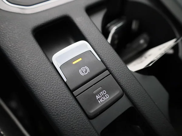 Volkswagen Arteon (2023) — foto 24 van 49
