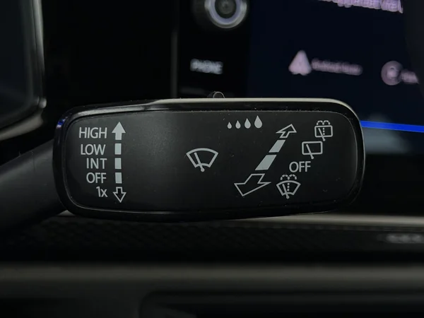 VOLKSWAGEN Taigo (2022) — foto 16 van 27
