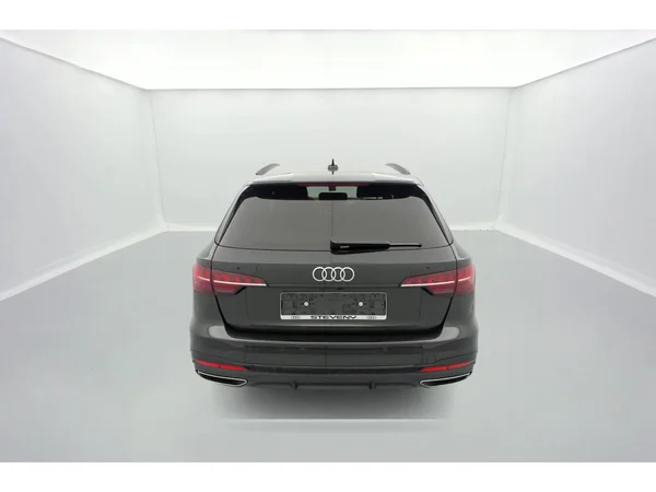 AUDI A4 Avant (2022) — foto 33 van 36