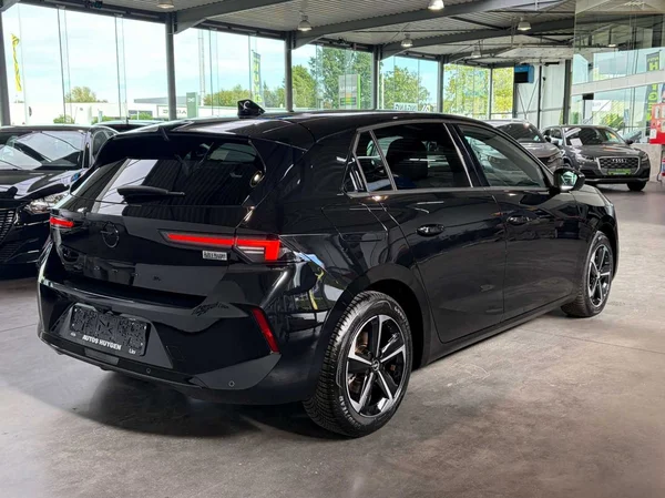 Opel Astra (2025) — foto 11 van 17