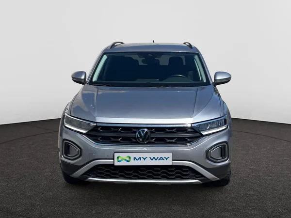 VOLKSWAGEN T-Roc (2023) — foto 13 van 19