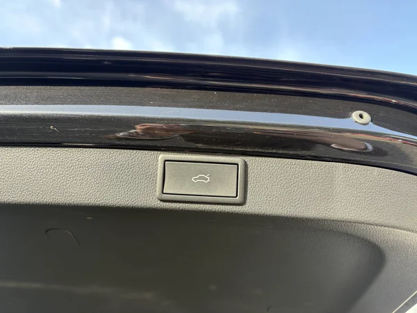SKODA Octavia Combi PHEV (2024) — foto 15 van 23