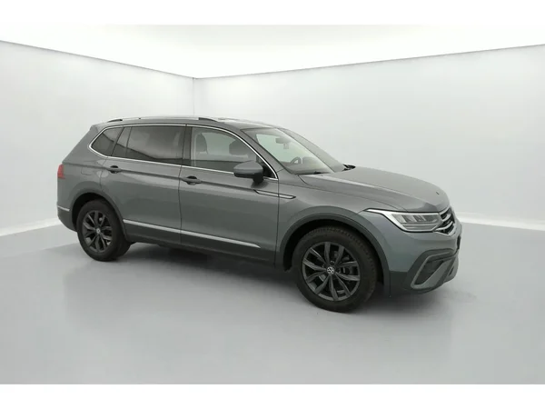 VOLKSWAGEN Tiguan Allspace (2022) — foto 33 van 35