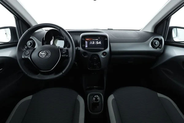 Toyota Aygo (2022) — foto 3 van 16