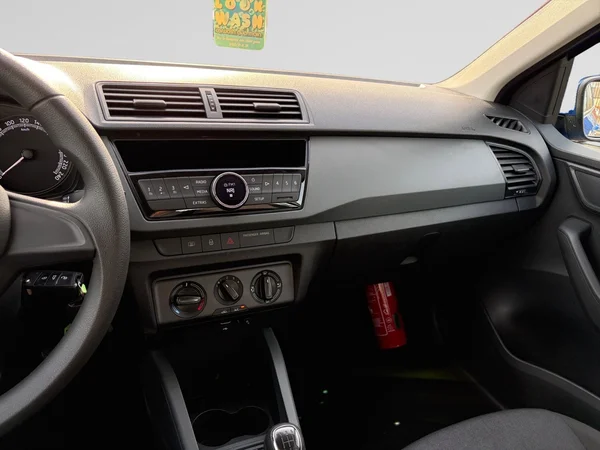 SKODA Fabia (2019) — foto 10 van 10
