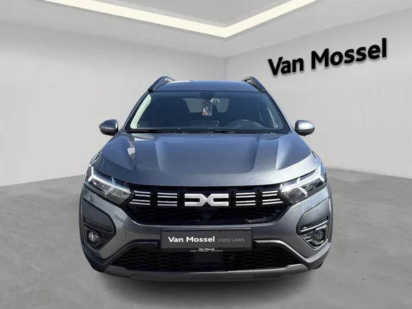Dacia Jogger (2023) — foto 12 van 22