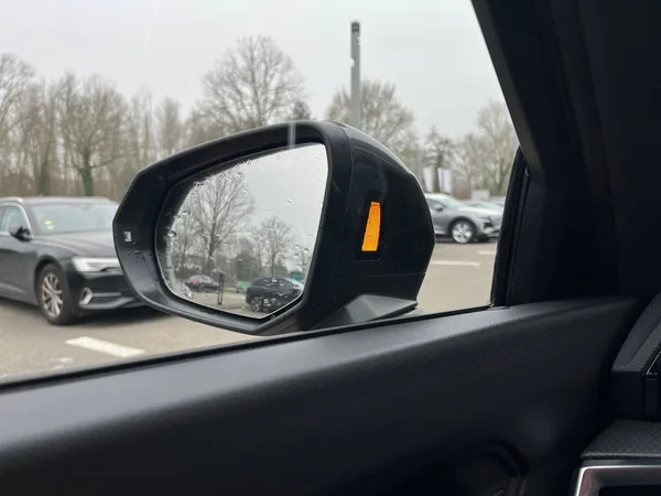 AUDI Q3 Sportback (2026) — foto 23 van 24