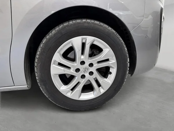 Opel Vivaro (2020) — foto 11 van 16