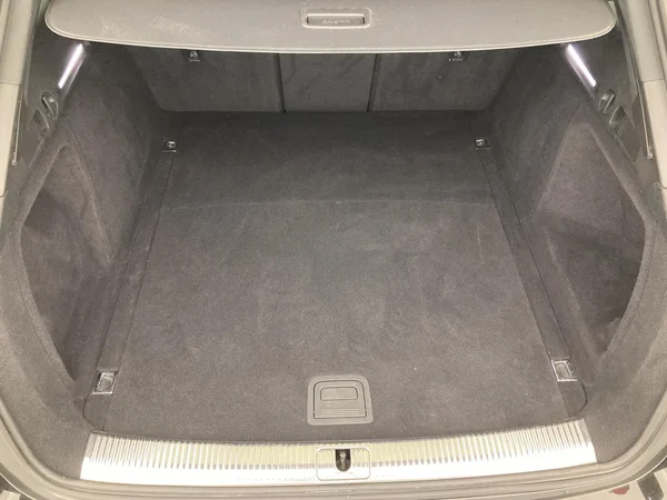 AUDI A4 Avant (2022) — foto 19 van 36