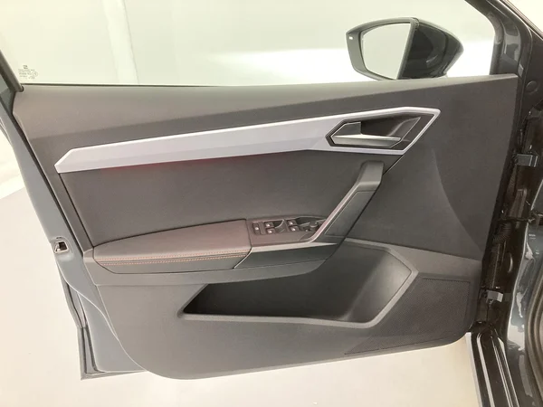 SEAT Ibiza 5P/D (2023) — foto 10 van 36