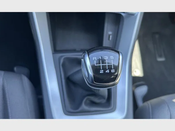 Audi Q3 (2020) — foto 10 van 30
