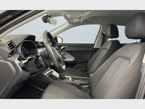 Audi Q3 Sportback (2021) — foto 15 van 15