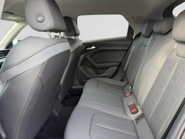 AUDI A1 Allstreet (2025) — foto 21 van 37