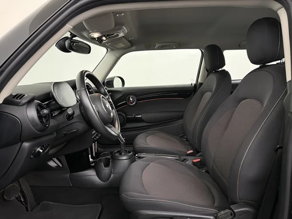 MINI Cooper (2022) — foto 2 van 27