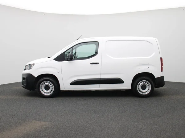 Peugeot Partner (2022) — foto 29 van 33