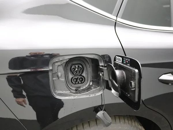 SKODA Enyaq Coupé (2025) — foto 28 van 28