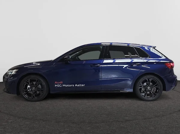 AUDI A3 Sportback (2025) — foto 12 van 35