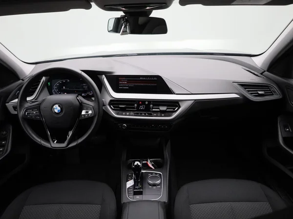 BMW 1 Reeks (2023) — foto 28 van 39