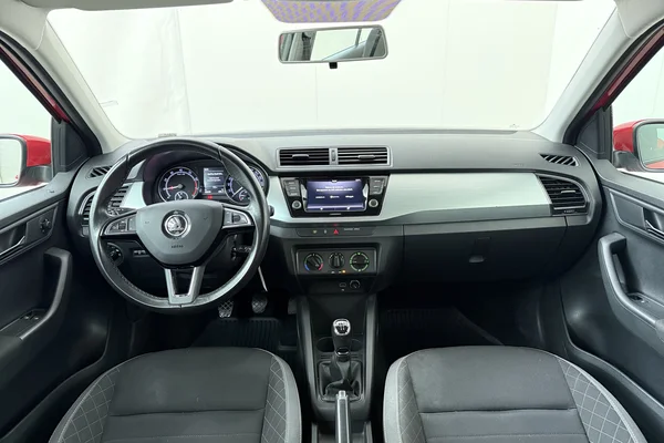 Skoda Fabia Sw (2020) — foto 25 van 25