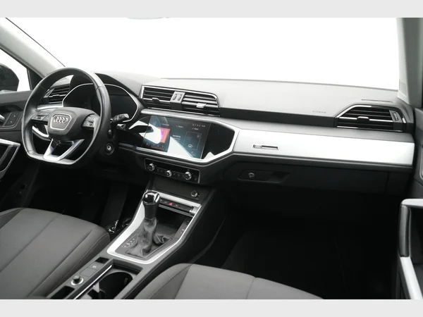 AUDI Q3 (2021) — foto 23 van 30