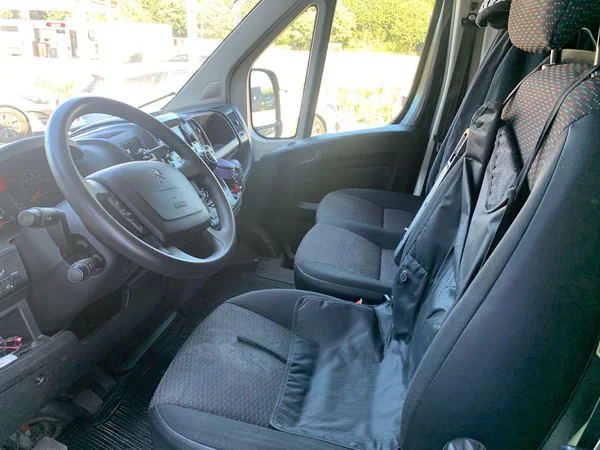 Peugeot Boxer (2021) — foto 5 van 9