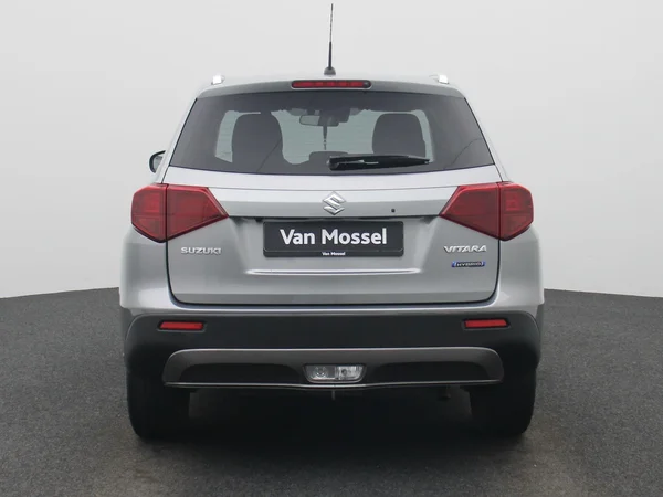 Suzuki Grand Vitara (2023) — foto 36 van 39